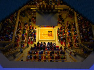 l_wk_120614lego07